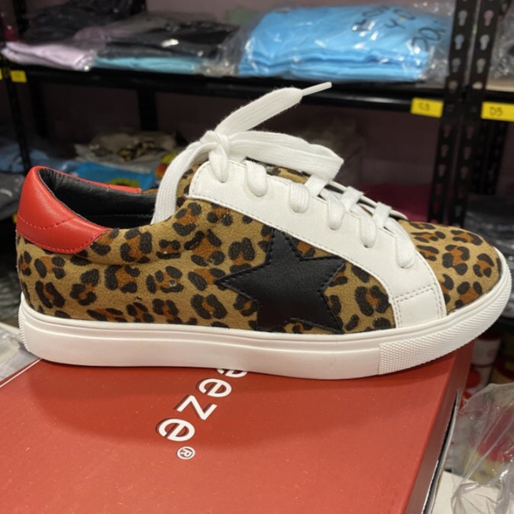 Leopard Lace-up Sneakers - Picture 1 of 6